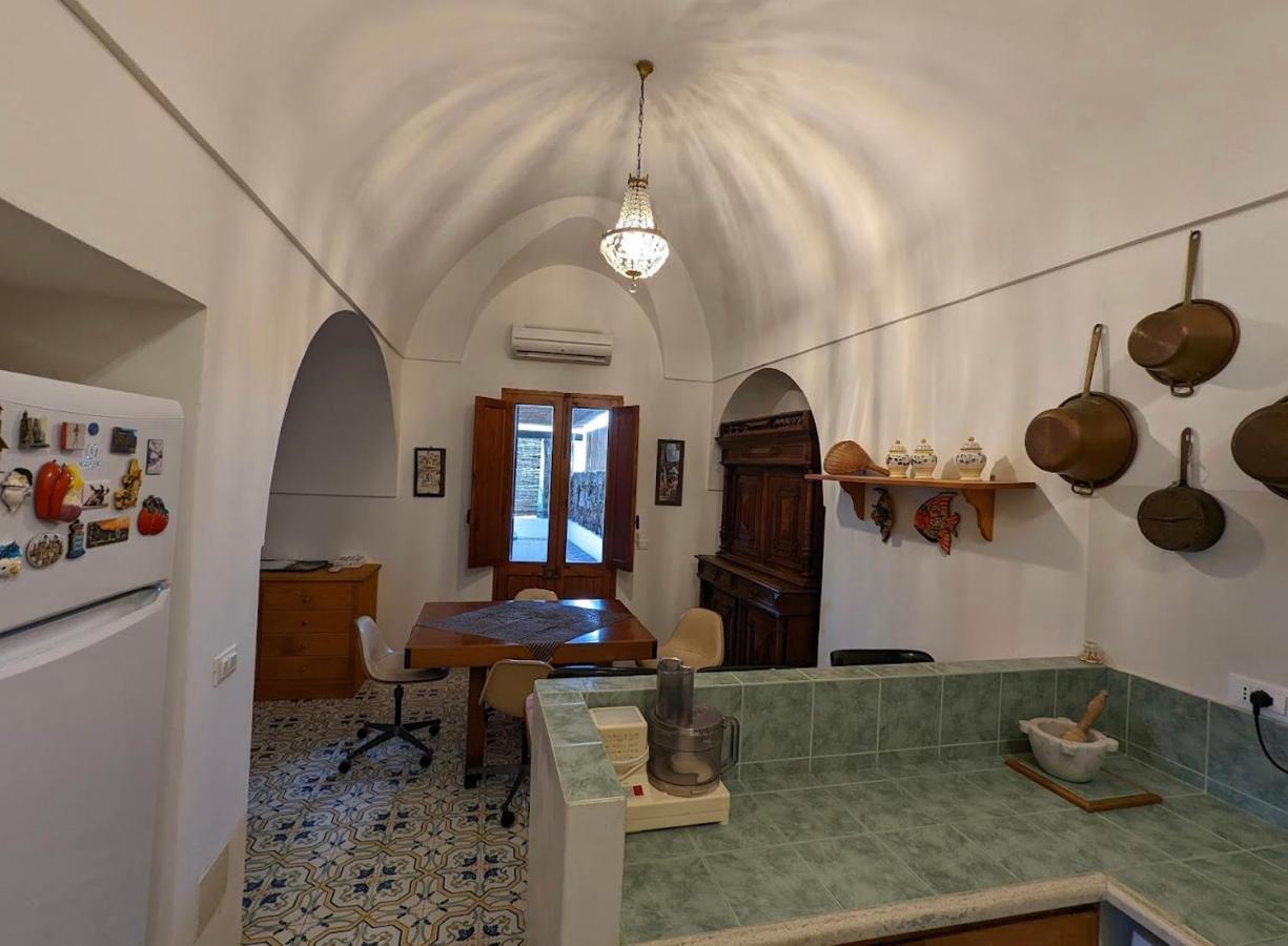 Villa Dammuso I Pini Di Kaddiuggia Campobello Exterior foto